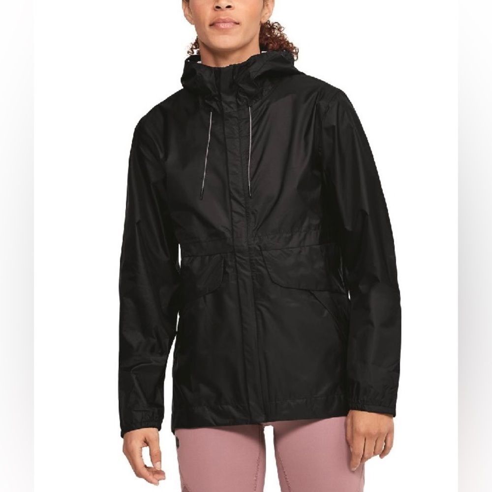 EUC UNDER ARMOUR STORM PROOF HOODED WINDBREAKER JACKET SIZE XL IN BLACK
